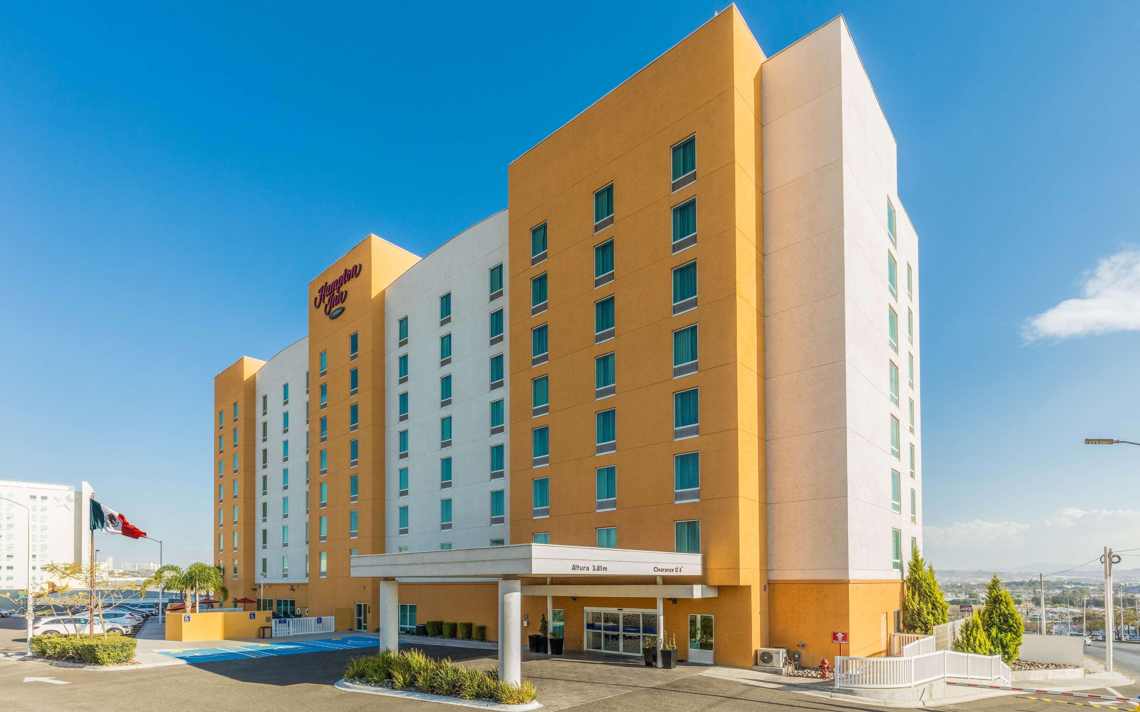 Hampton By Hilton Queretaro Tecnologico Hotel Exterior photo