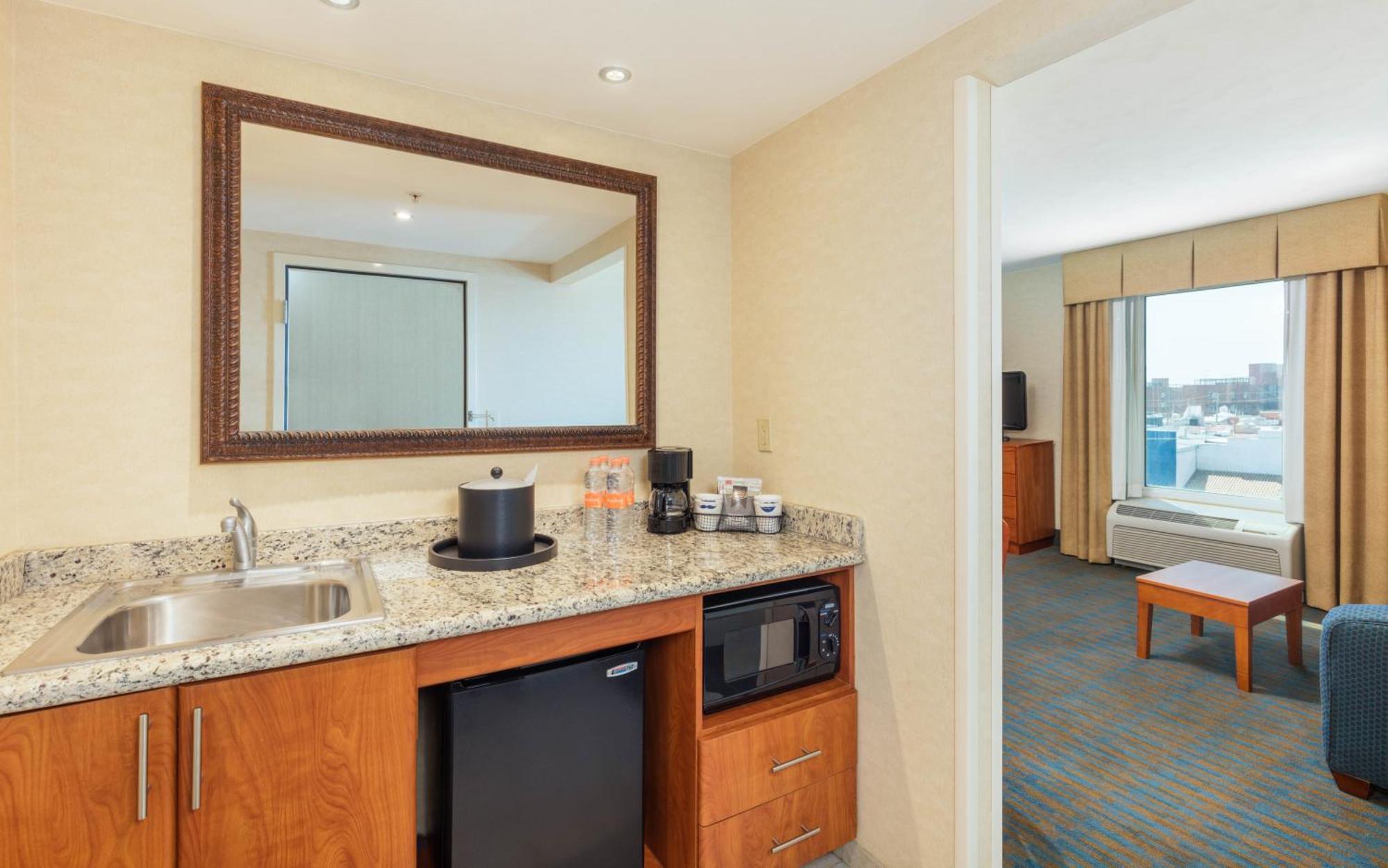Hampton By Hilton Queretaro Tecnologico Hotel Exterior photo